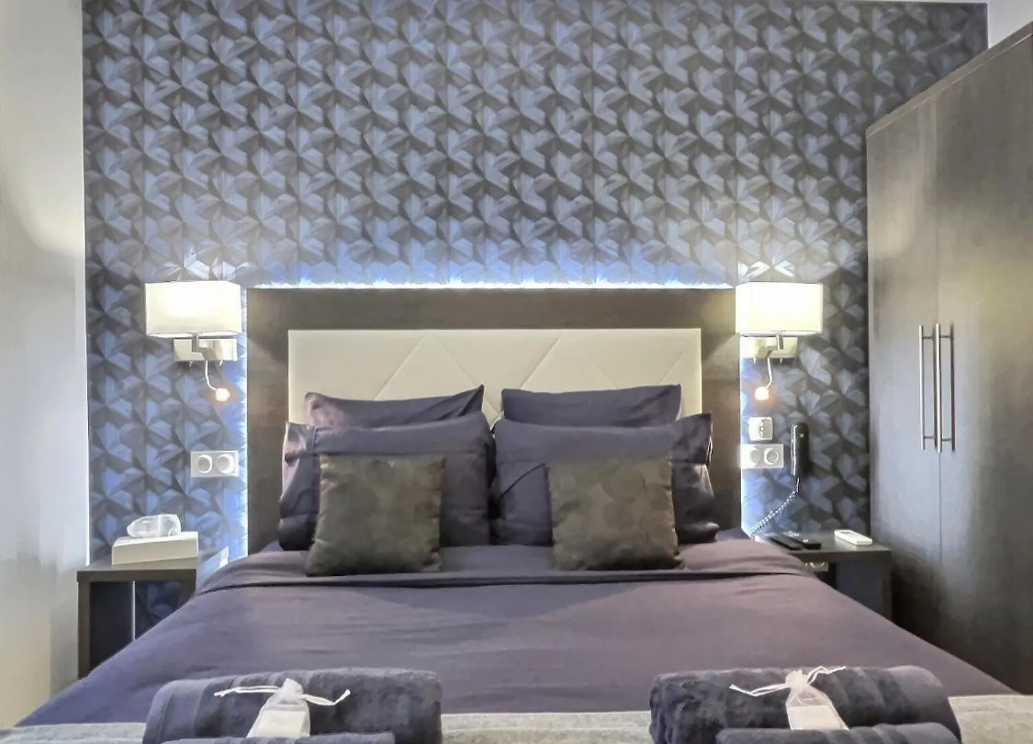 Les Platanes Hotel Gorrevod Guest house
